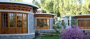 Royal Heritage Resort Leh Kültér fotó